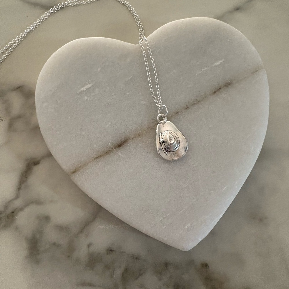 Elegant Silver Cowboy Hat Pendant Necklace